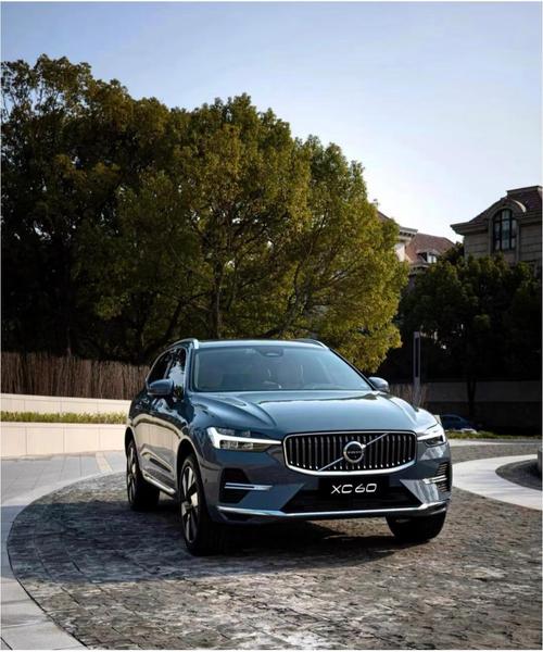 沃尔沃xc60插混车型,沃尔沃xc60有混动车吗
